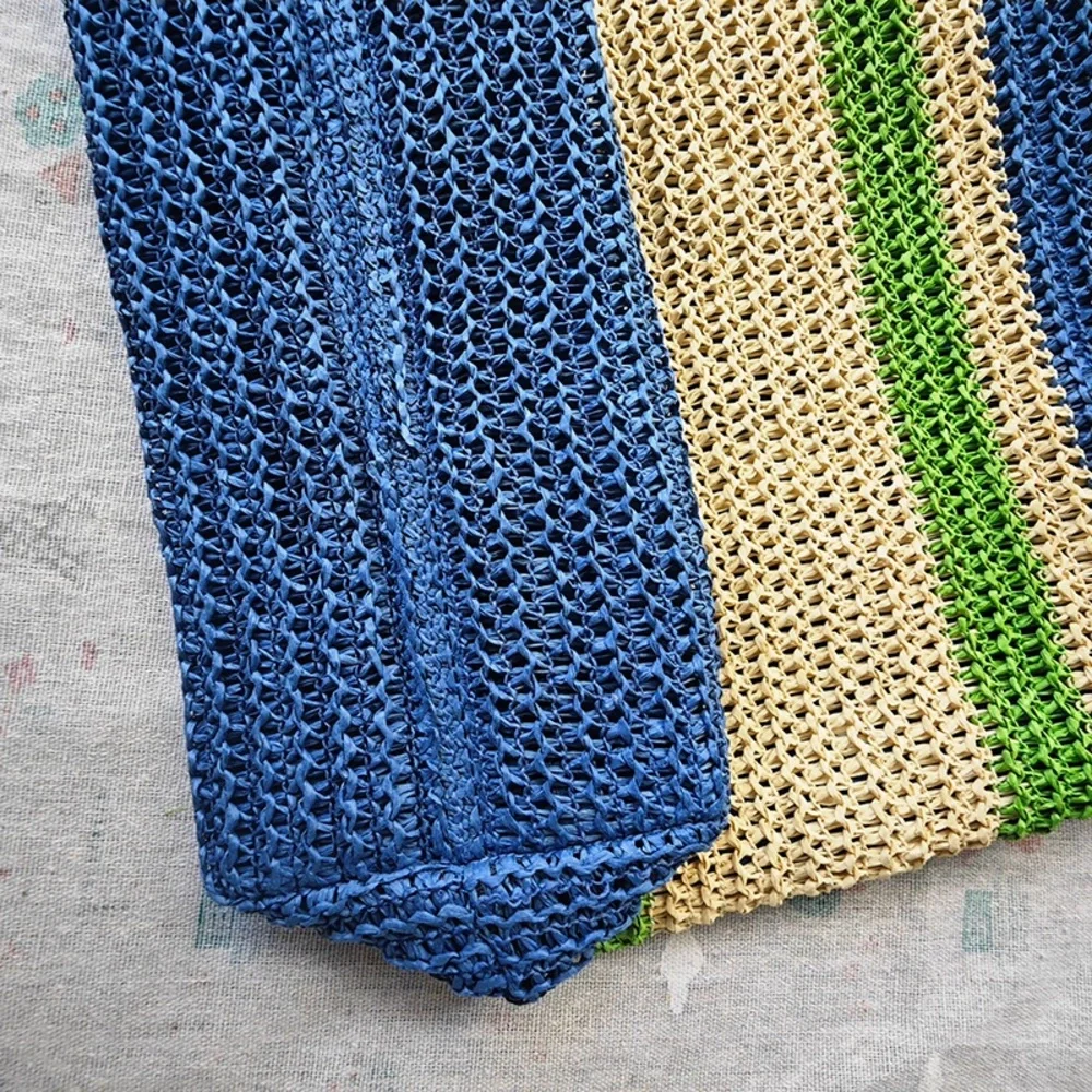 Miu Miu Embroidered Letter Logo Tote Bag - Picture 5 of 9